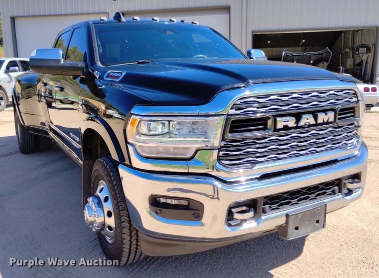 image for item DP3404 2019 Dodge Ram 3500HD Limited  Crew Cab pickup truck