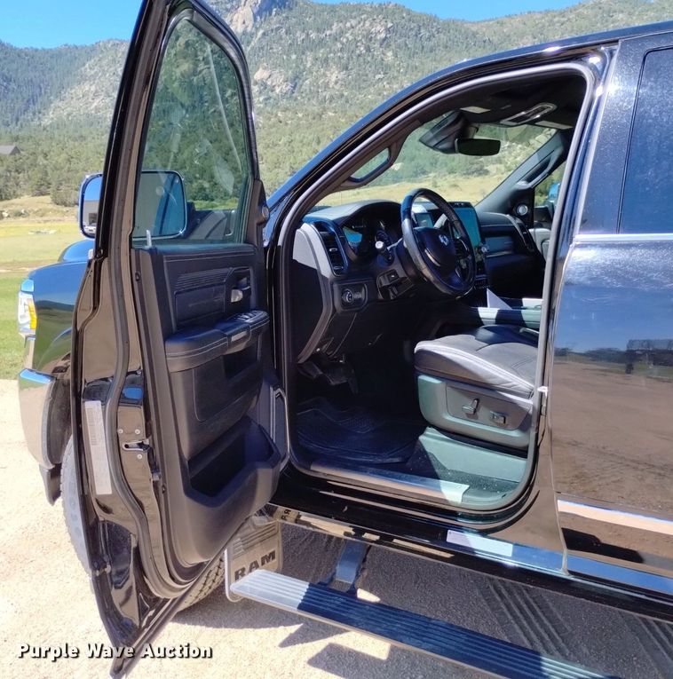 image for item DP3404 2019 Dodge Ram 3500HD Limited  Crew Cab pickup truck