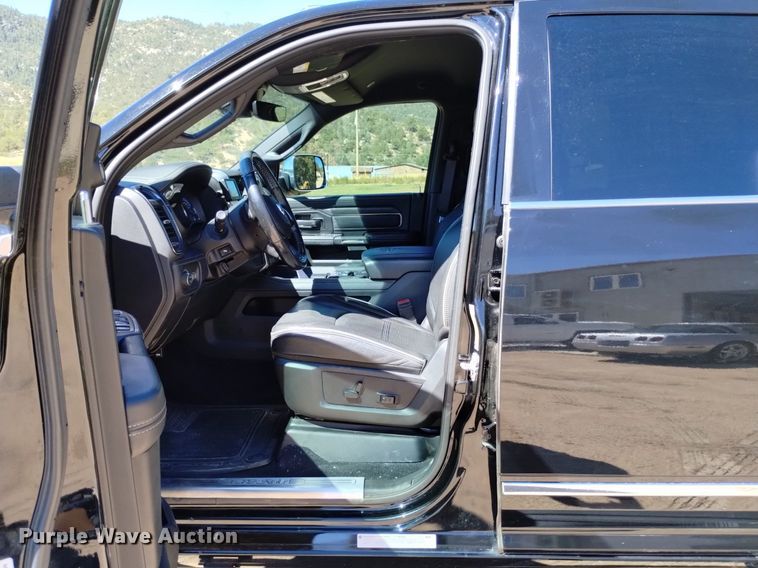 image for item DP3404 2019 Dodge Ram 3500HD Limited  Crew Cab pickup truck