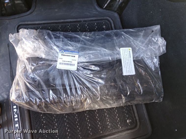 image for item DP3404 2019 Dodge Ram 3500HD Limited  Crew Cab pickup truck