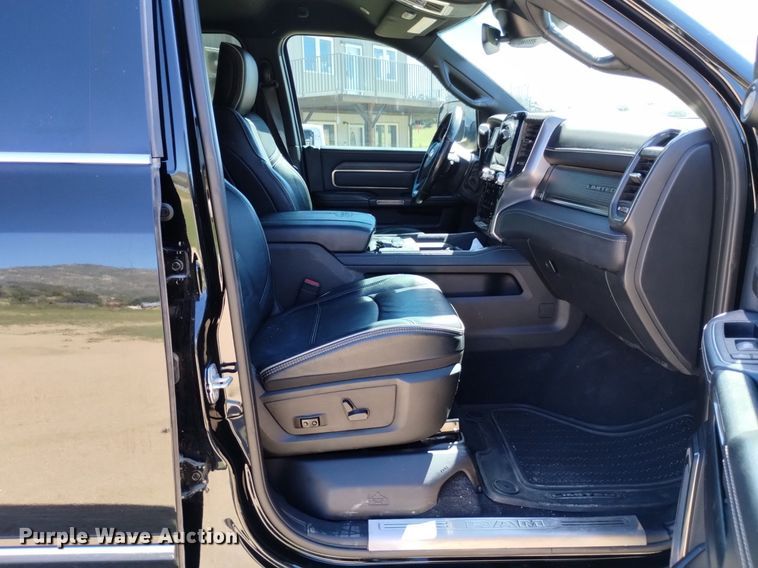 image for item DP3404 2019 Dodge Ram 3500HD Limited  Crew Cab pickup truck