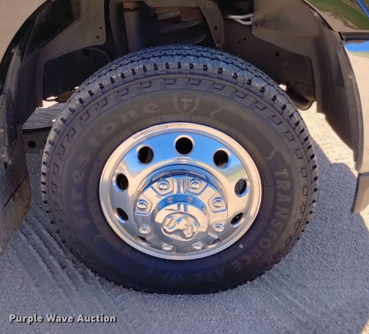 image for item DP3404 2019 Dodge Ram 3500HD Limited  Crew Cab pickup truck