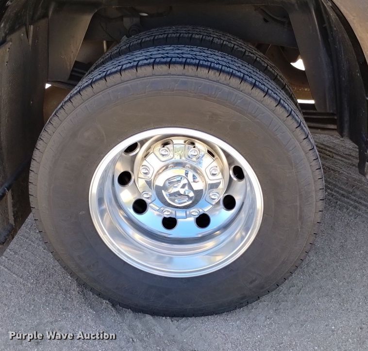 image for item DP3404 2019 Dodge Ram 3500HD Limited  Crew Cab pickup truck