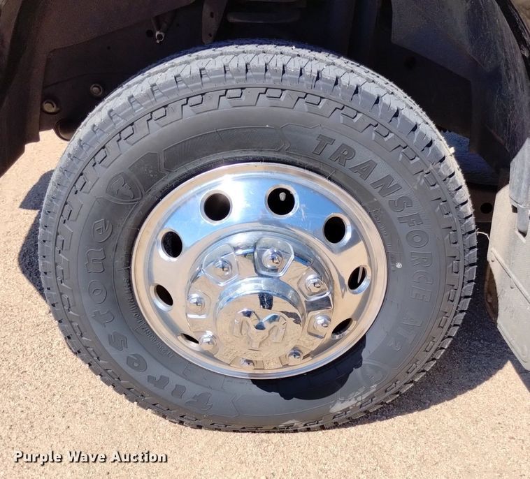 image for item DP3404 2019 Dodge Ram 3500HD Limited  Crew Cab pickup truck