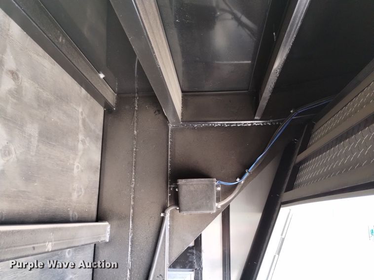 image for item DP3405 2019 Anvil AT86X32GNTA5  enclosed cargo trailer