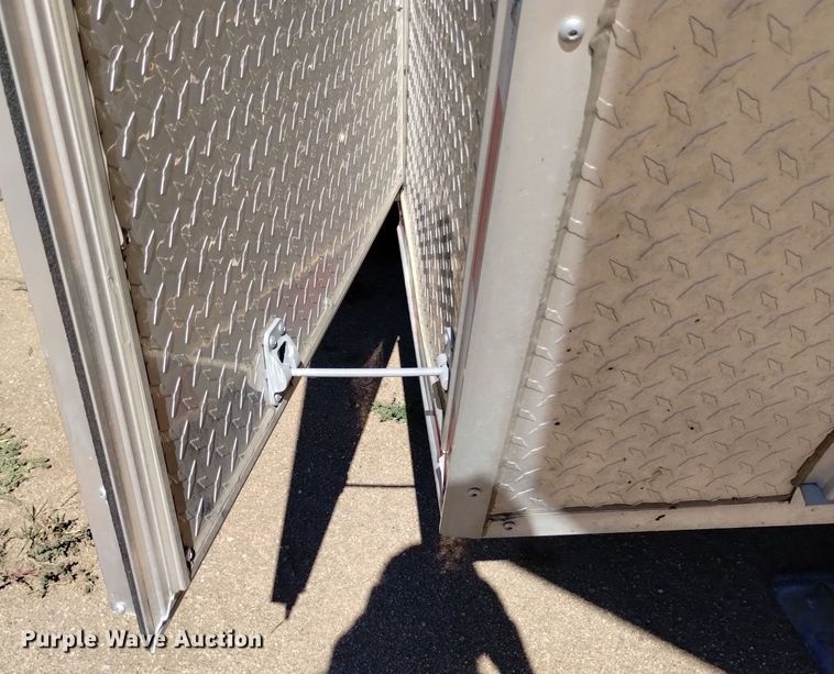 image for item DP3405 2019 Anvil AT86X32GNTA5  enclosed cargo trailer