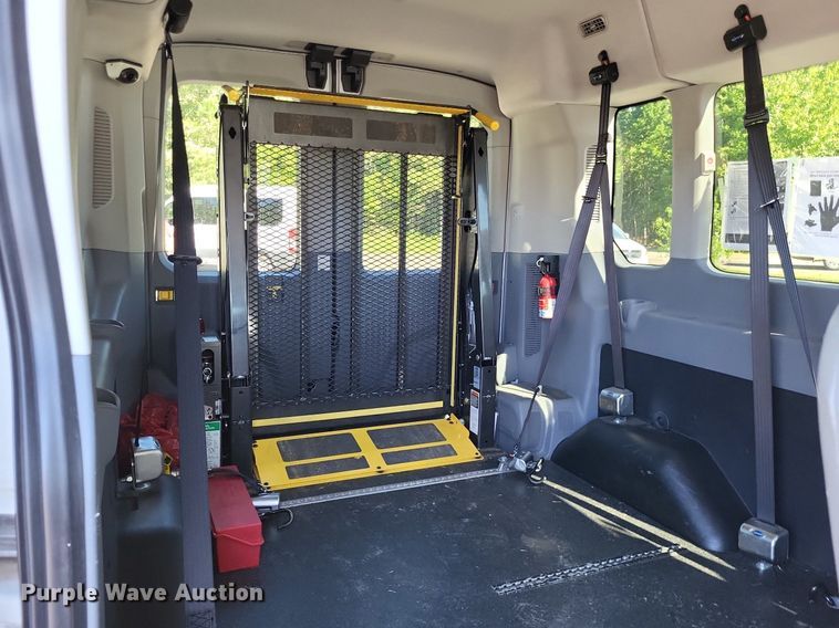 image for item DP5218 2016  Ford Transit 350  handicap accessible van