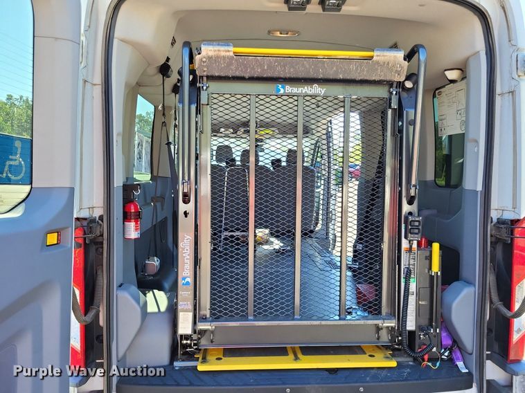 image for item DP5218 2016  Ford Transit 350  handicap accessible van