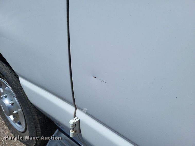 image for item DP5219 2014 Ford  E350 Super Duty  van