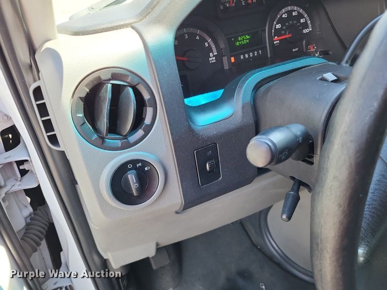 image for item DP5219 2014 Ford  E350 Super Duty  van