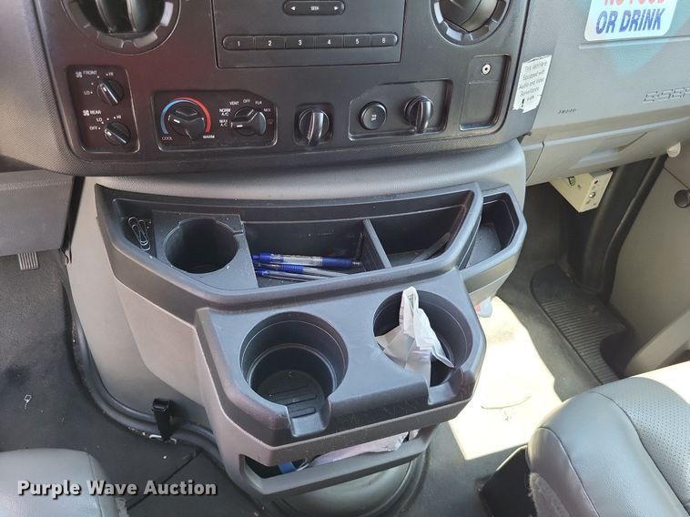 image for item DP5219 2014 Ford  E350 Super Duty  van