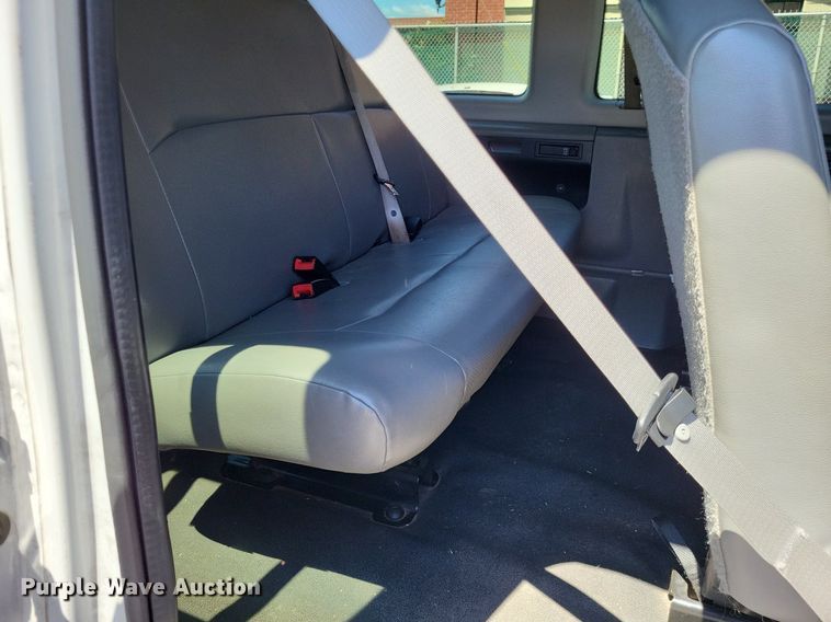 image for item DP5219 2014 Ford  E350 Super Duty  van