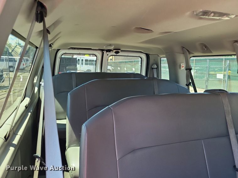 image for item DP5219 2014 Ford  E350 Super Duty  van