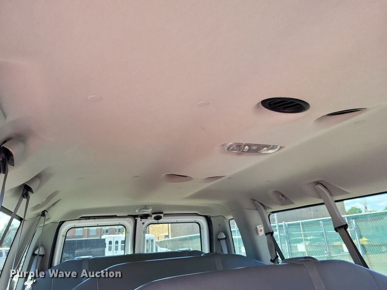 image for item DP5219 2014 Ford  E350 Super Duty  van