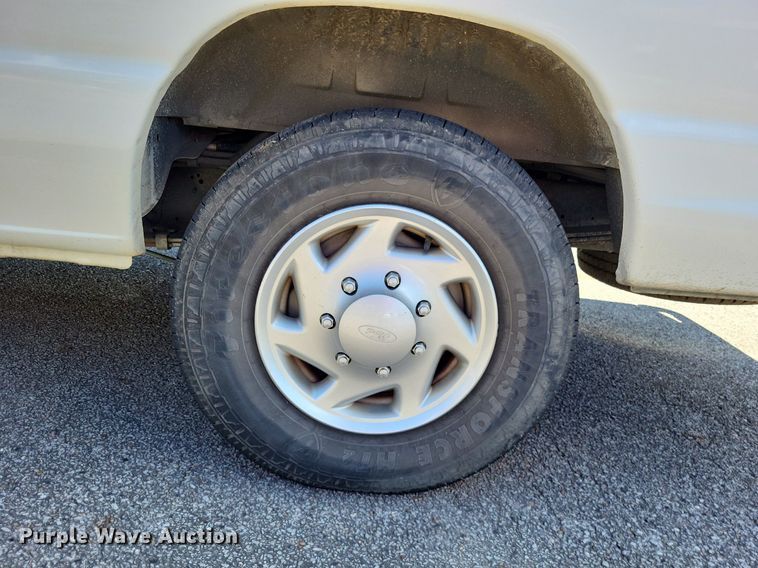 image for item DP5219 2014 Ford  E350 Super Duty  van