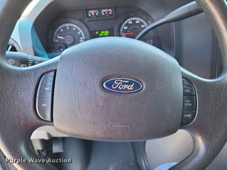 image for item DP5220 2014 Ford    E350 Super Duty van