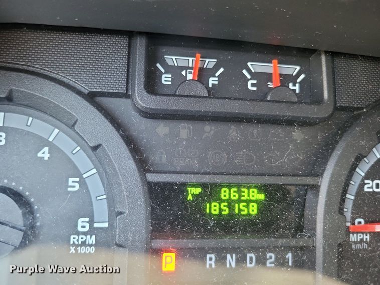 image for item DP5220 2014 Ford    E350 Super Duty van