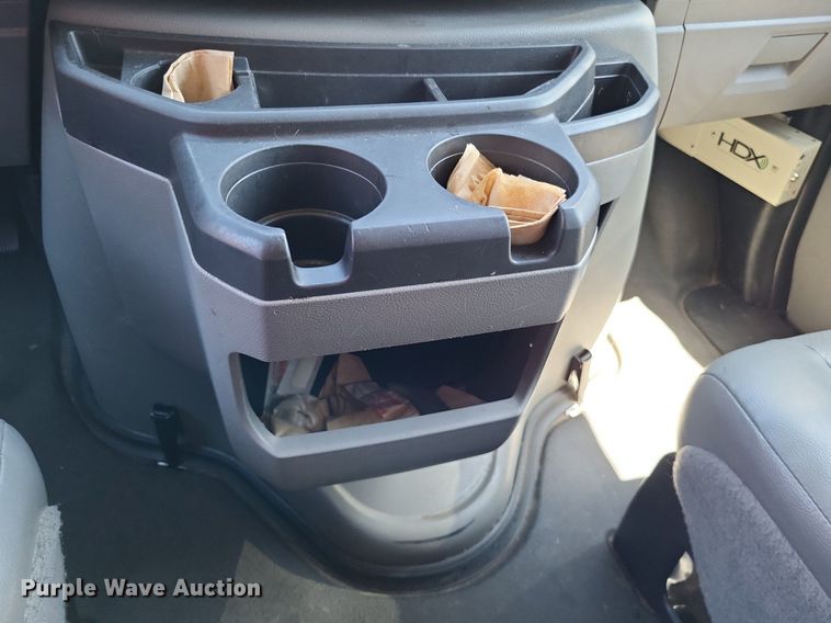 image for item DP5220 2014 Ford    E350 Super Duty van