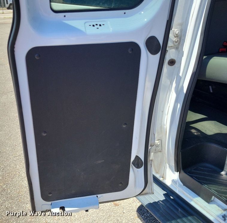 image for item DP5220 2014 Ford    E350 Super Duty van