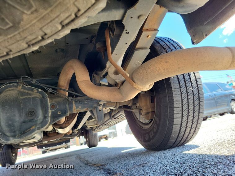 image for item DP5220 2014 Ford    E350 Super Duty van