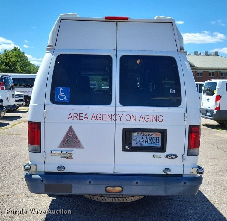 image for item DP5221 2012 Ford E350 Super Duty handicap accessible van