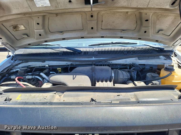 image for item DP5221 2012 Ford E350 Super Duty handicap accessible van