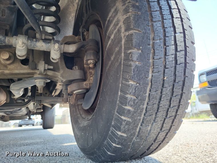 image for item DP5221 2012 Ford E350 Super Duty handicap accessible van