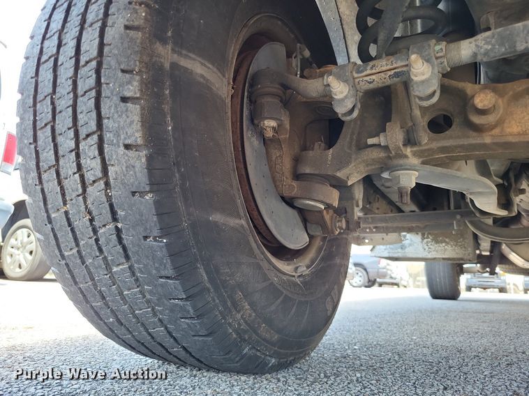 image for item DP5221 2012 Ford E350 Super Duty handicap accessible van