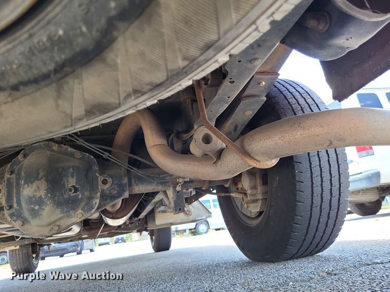 image for item DP5221 2012 Ford E350 Super Duty handicap accessible van