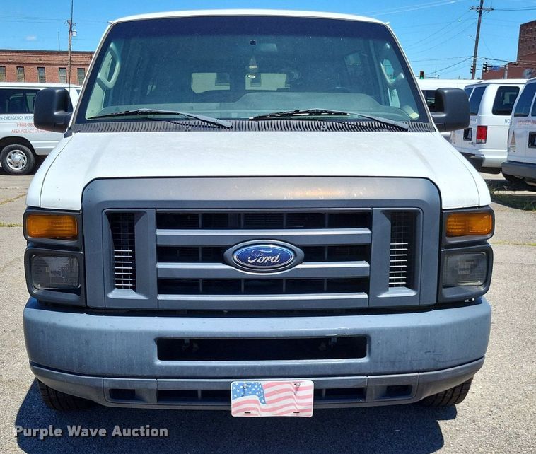 image for item DP5222 2014 Ford  E350 Super Duty van