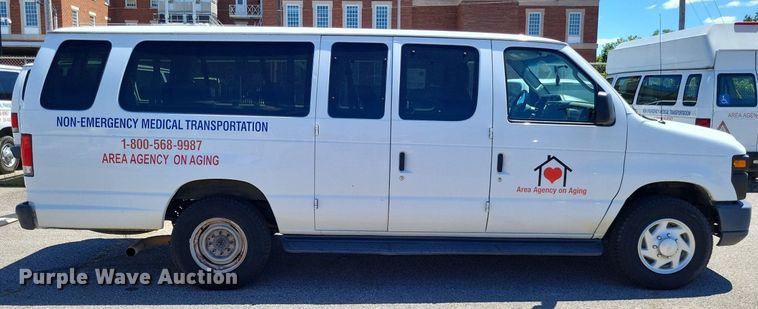 image for item DP5222 2014 Ford  E350 Super Duty van