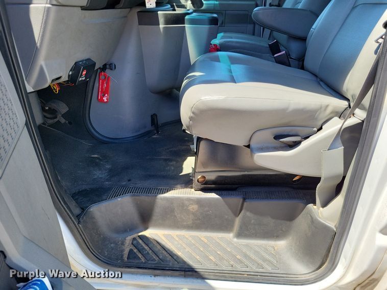 image for item DP5222 2014 Ford  E350 Super Duty van