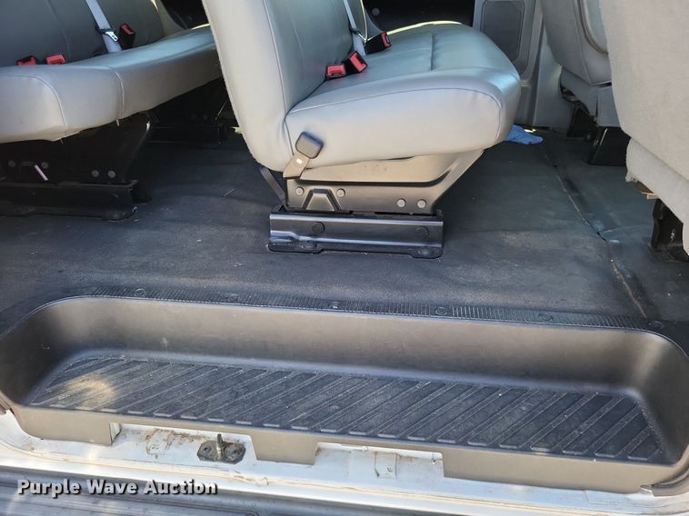 image for item DP5222 2014 Ford  E350 Super Duty van