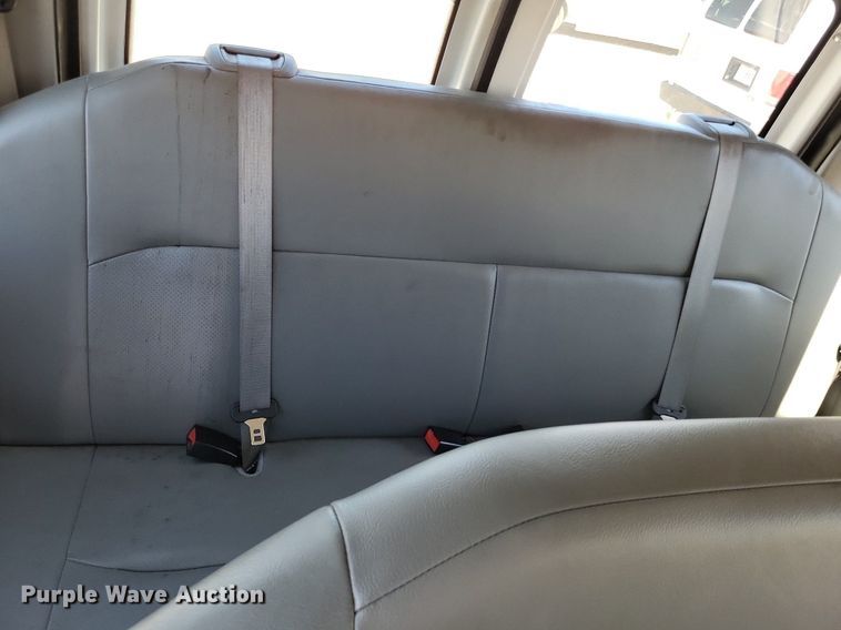 image for item DP5222 2014 Ford  E350 Super Duty van