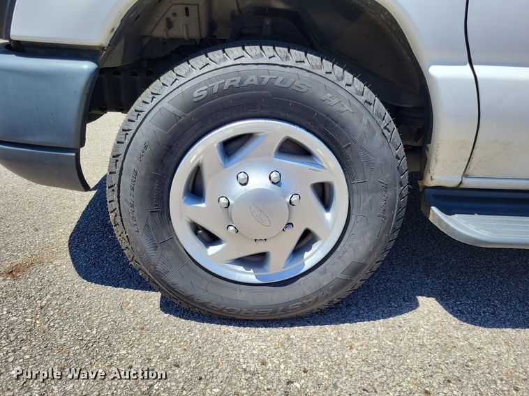 image for item DP5222 2014 Ford  E350 Super Duty van