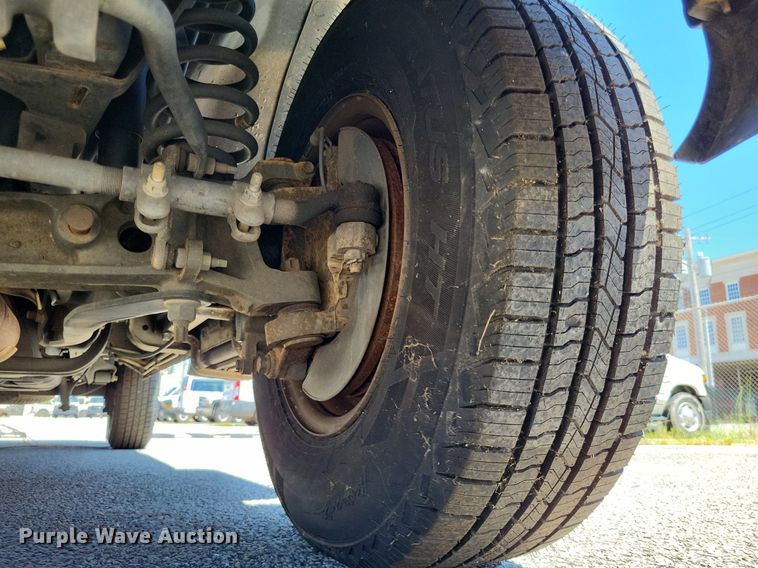 image for item DP5222 2014 Ford  E350 Super Duty van