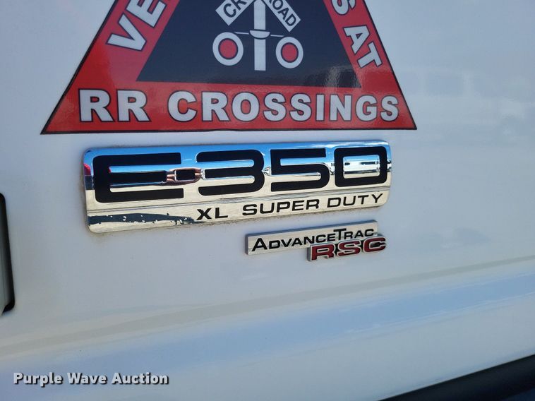 image for item DP5222 2014 Ford  E350 Super Duty van