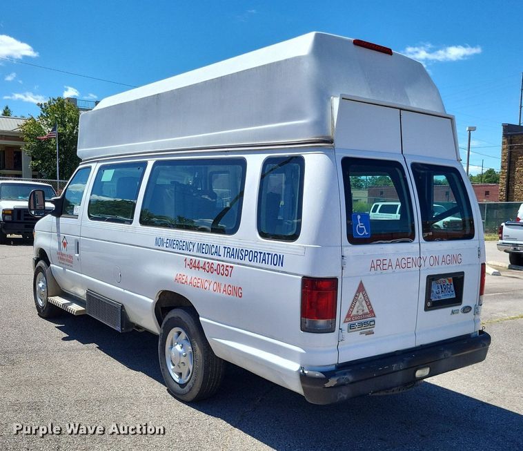 image for item DP5223 2011 Ford  E350 Super Duty  handicap accessible van