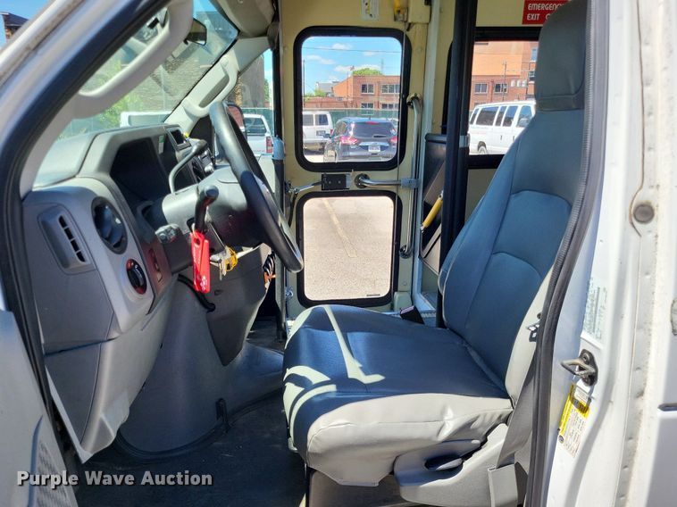 image for item DP5223 2011 Ford  E350 Super Duty  handicap accessible van