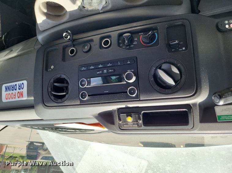 image for item DP5223 2011 Ford  E350 Super Duty  handicap accessible van