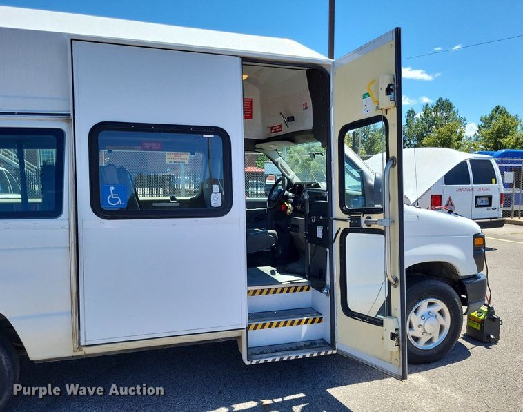 image for item DP5223 2011 Ford  E350 Super Duty  handicap accessible van