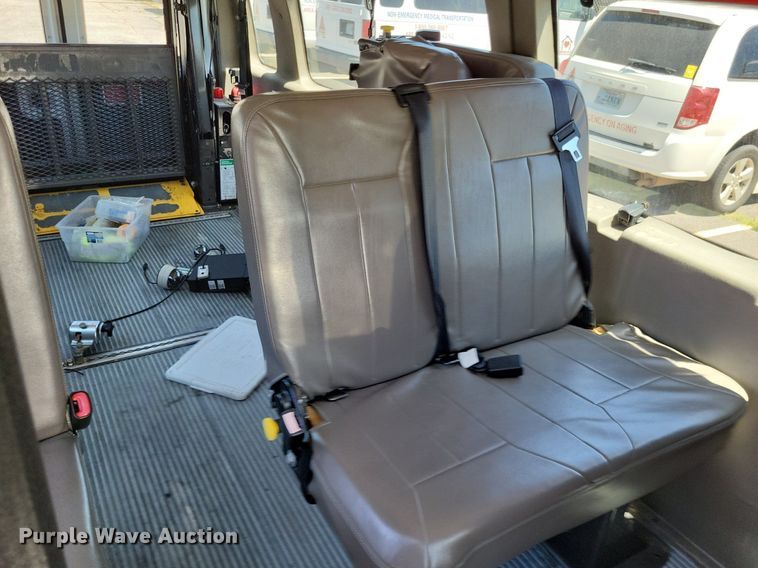 image for item DP5223 2011 Ford  E350 Super Duty  handicap accessible van