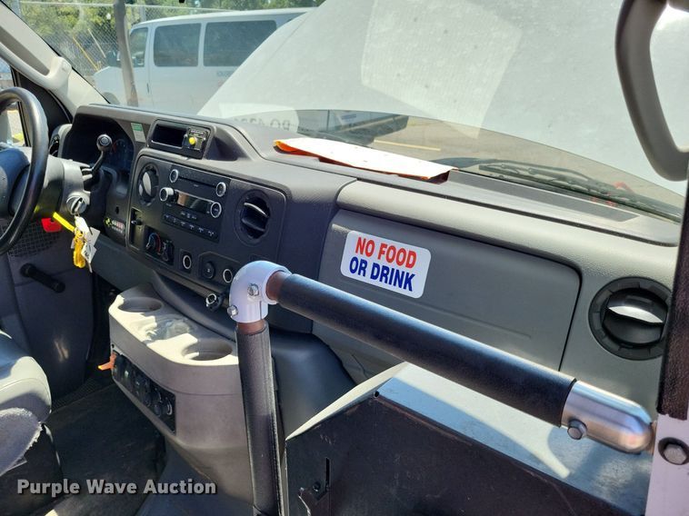 image for item DP5223 2011 Ford  E350 Super Duty  handicap accessible van