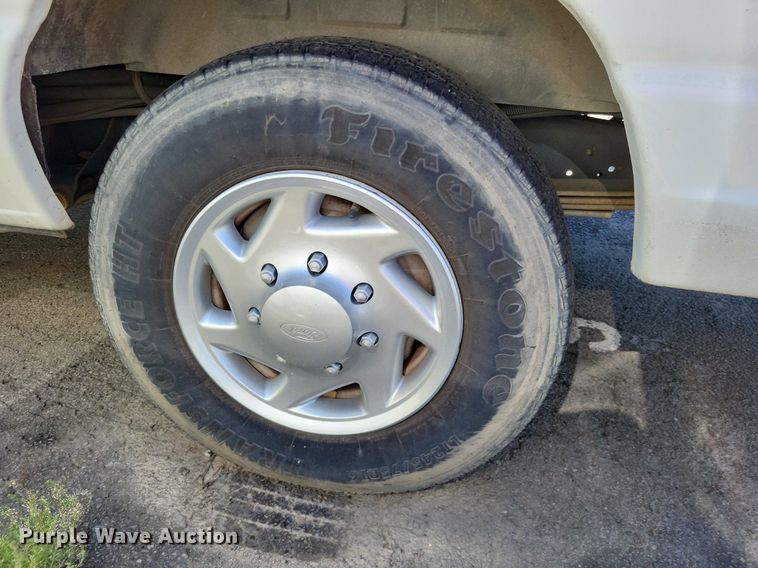 image for item DP5223 2011 Ford  E350 Super Duty  handicap accessible van