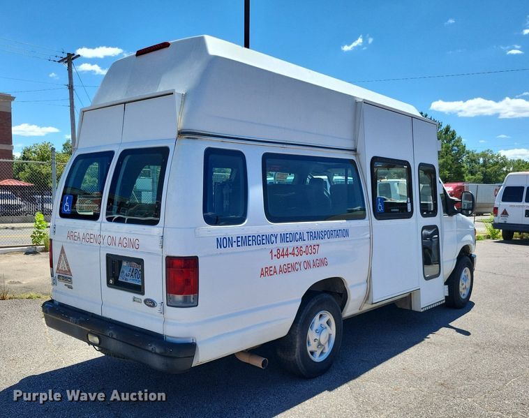 image for item DP5223 2011 Ford  E350 Super Duty  handicap accessible van