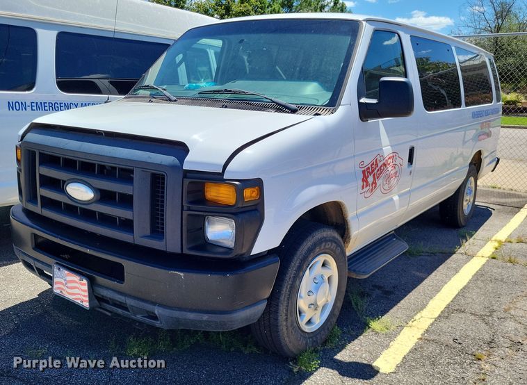 image for item DP5224 2014 Ford E350 Super Duty van