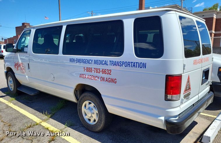 image for item DP5224 2014 Ford E350 Super Duty van