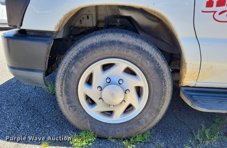 image for item DP5224 2014 Ford E350 Super Duty van