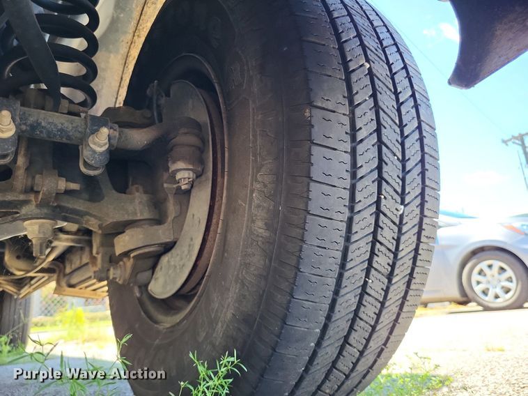 image for item DP5224 2014 Ford E350 Super Duty van