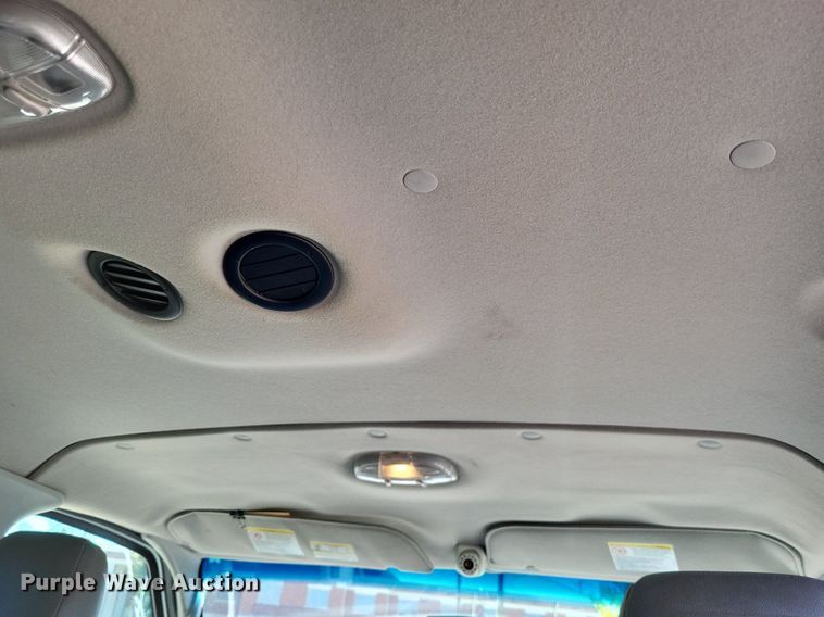 image for item DP5225 2014 Ford E350 Super Duty van